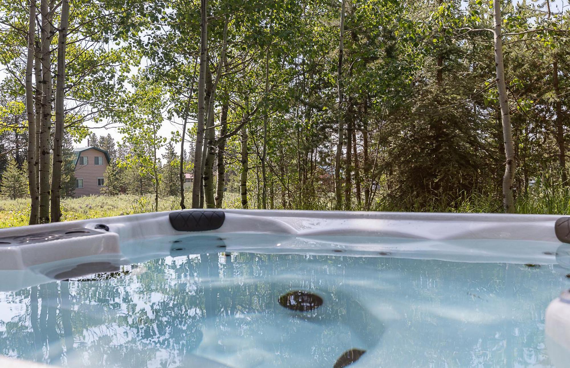 Remington Reload By Kabino Hot Tub Firepit Roku Big Yard Driveway Grill Wifi Trails Island Park Εξωτερικό φωτογραφία